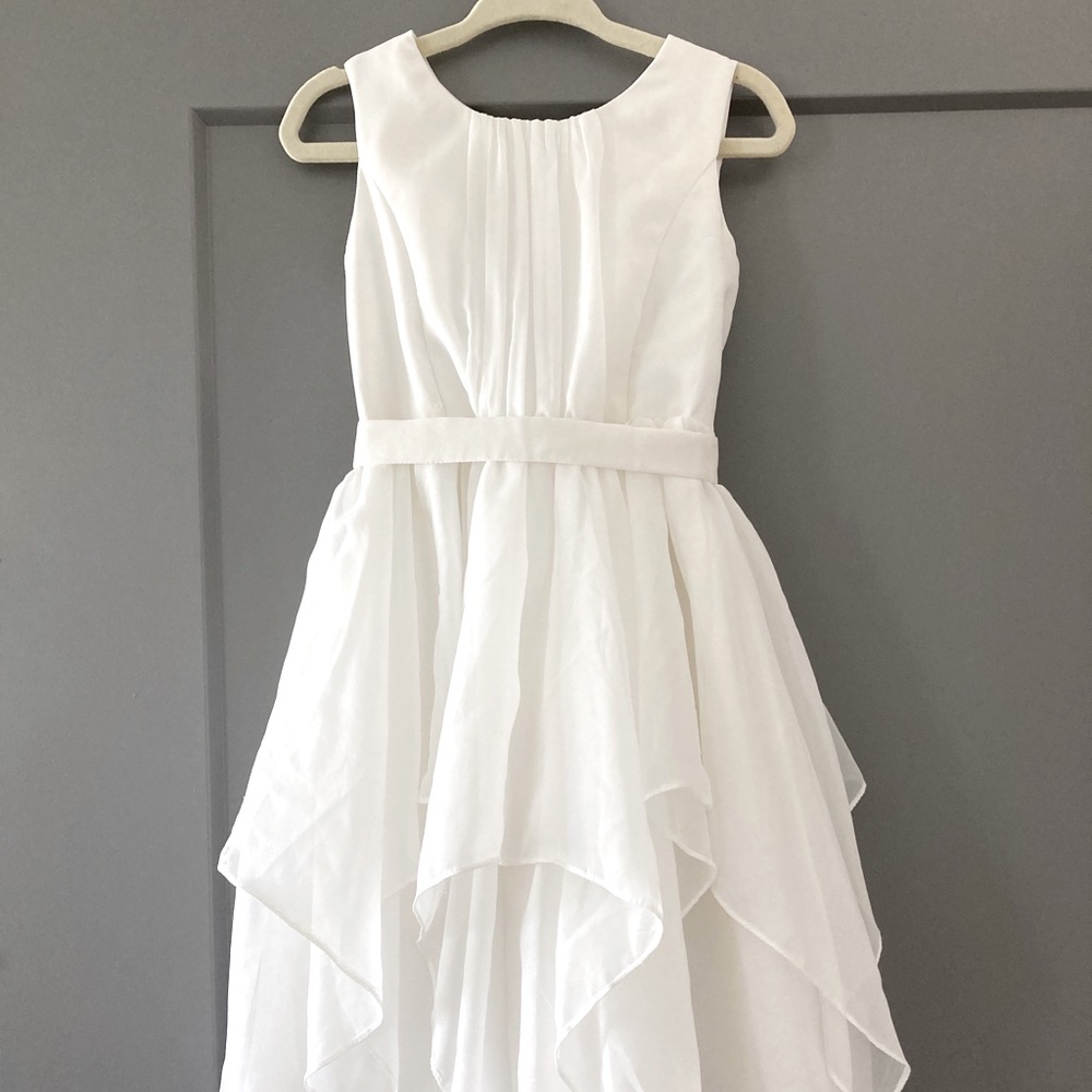 David’s Bridal white sleeveless flower girl dress